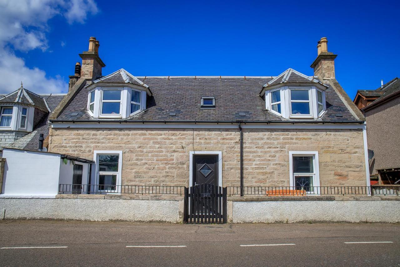 Cosy Cottage In Fishertown, Nairn - Free Parking & Pets Welcome ภายนอก รูปภาพ