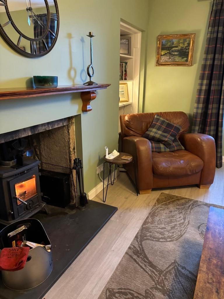 Cosy Cottage In Fishertown, Nairn - Free Parking & Pets Welcome ภายนอก รูปภาพ